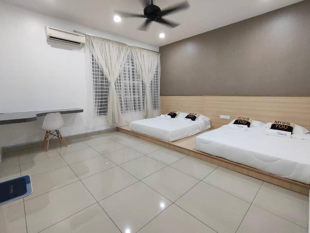 Setia Home Sitiawan Ktv 12+4 Pax Exterior photo